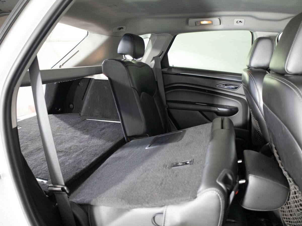 Cadillac SRX II Рестайлинг, 2013 Фото №17