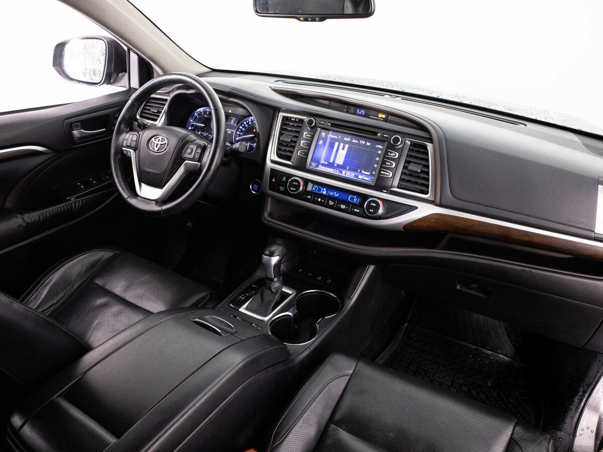 Toyota Highlander III (U50), 2015 Фото №9