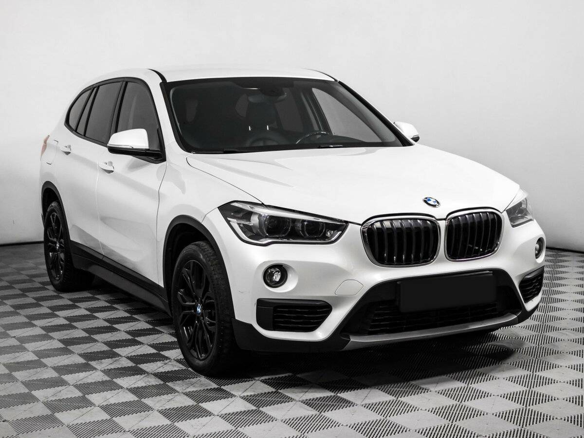 BMW X1 18d xDrive II (F48), 2017 - 148 944 км. | Фото №3