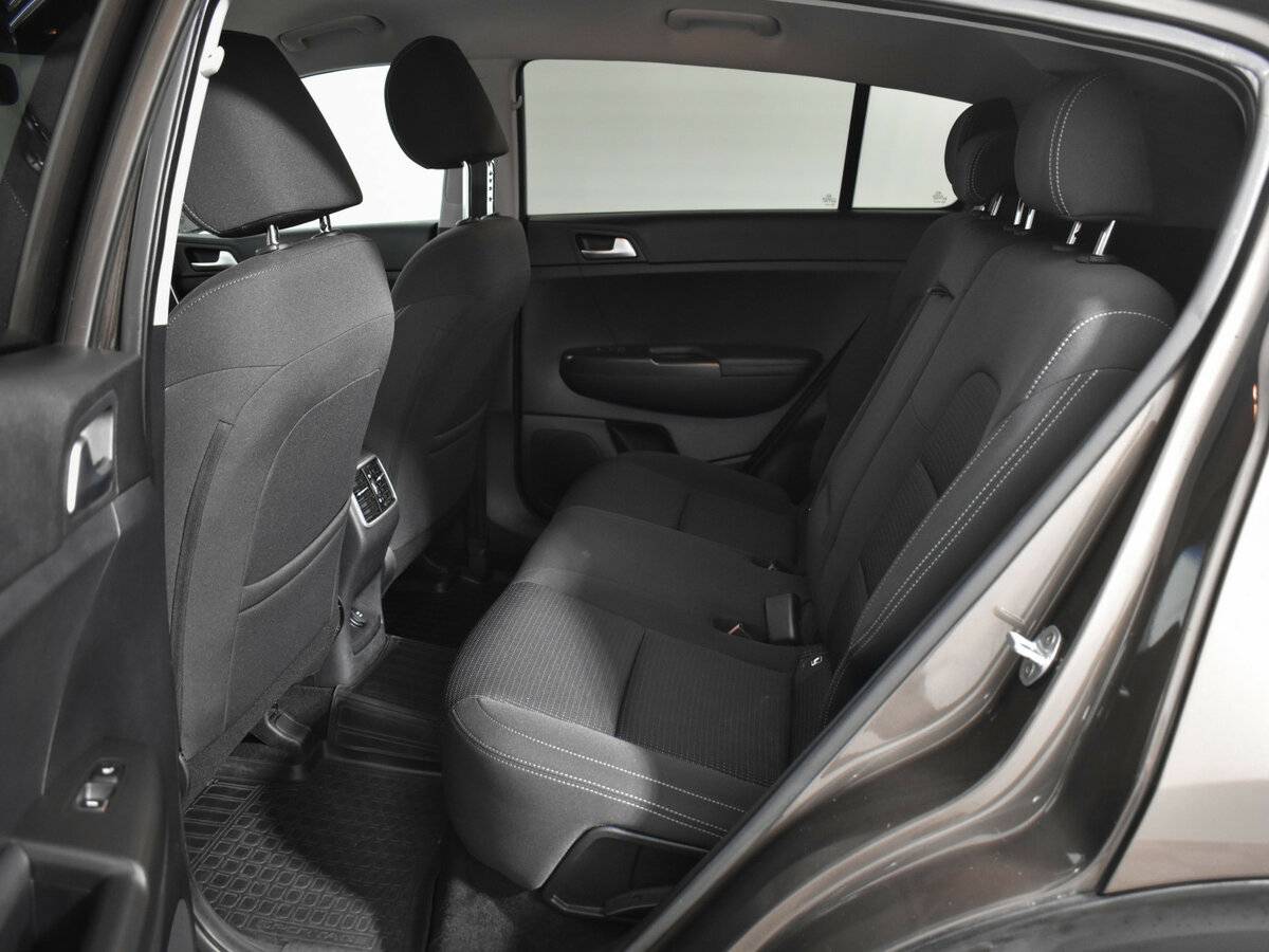 Kia Sportage IV Рестайлинг, 2018 Фото №11