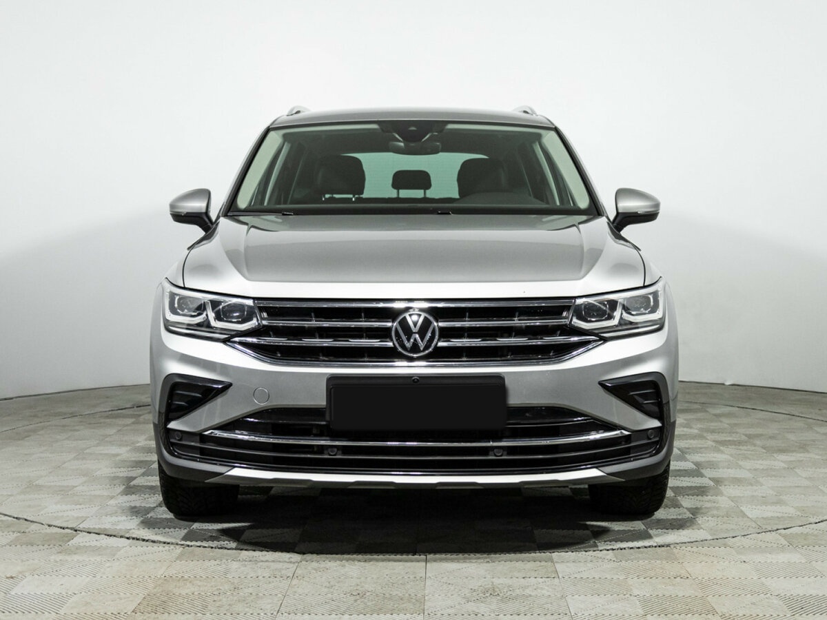 Volkswagen Tiguan II Рестайлинг, 2021 - 59 695 км. | Фото №2