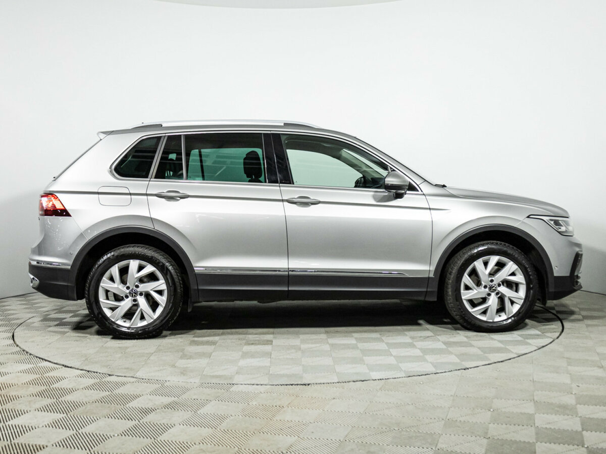 Volkswagen Tiguan II Рестайлинг, 2021 - 59 695 км. | Фото №4
