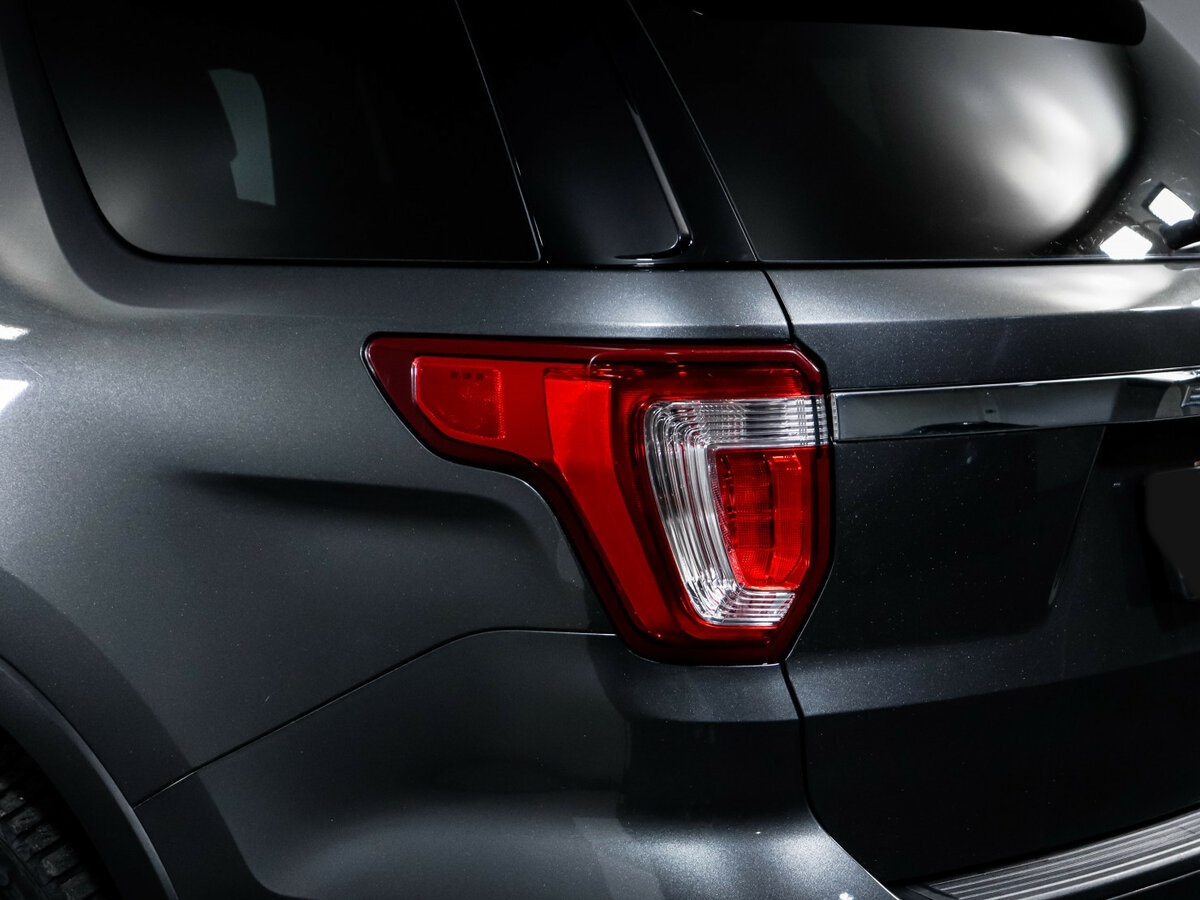 Ford Explorer V Рестайлинг 2, 2019 Фото №15