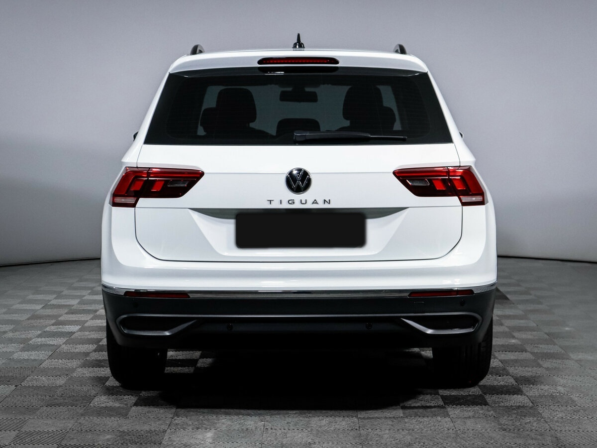 Volkswagen Tiguan II Рестайлинг, 2021 - 8 100 км. | Фото №6