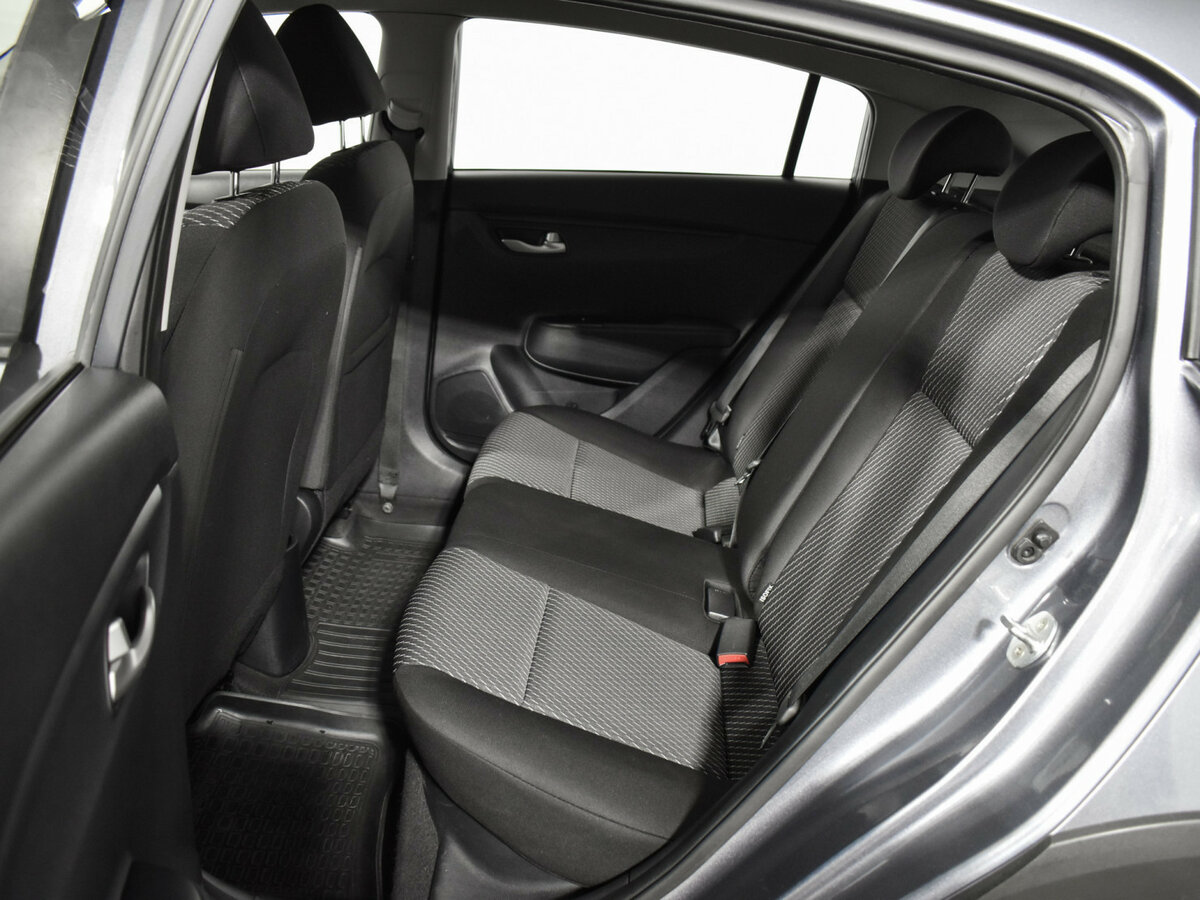 Kia Rio X-Line IV, 2018 Фото №11