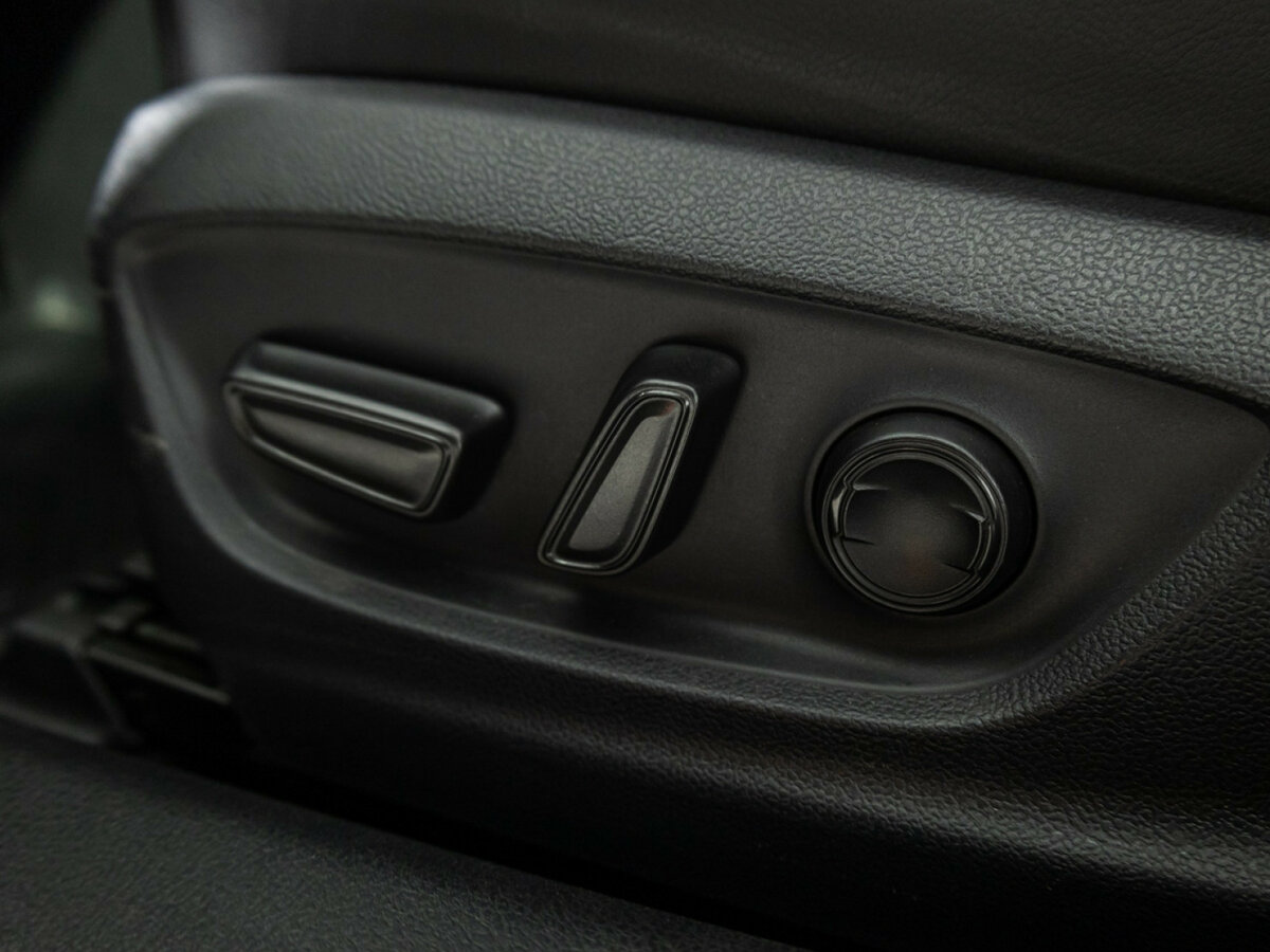 Toyota Camry VIII (XV70), 2020 Фото №18