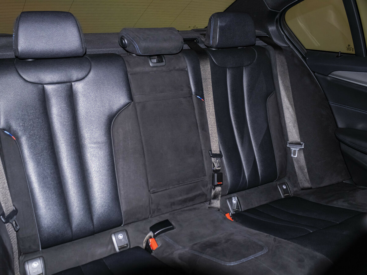 BMW 5 серии 520d xDrive VII (G30/G31/G38), 2019 Фото №13
