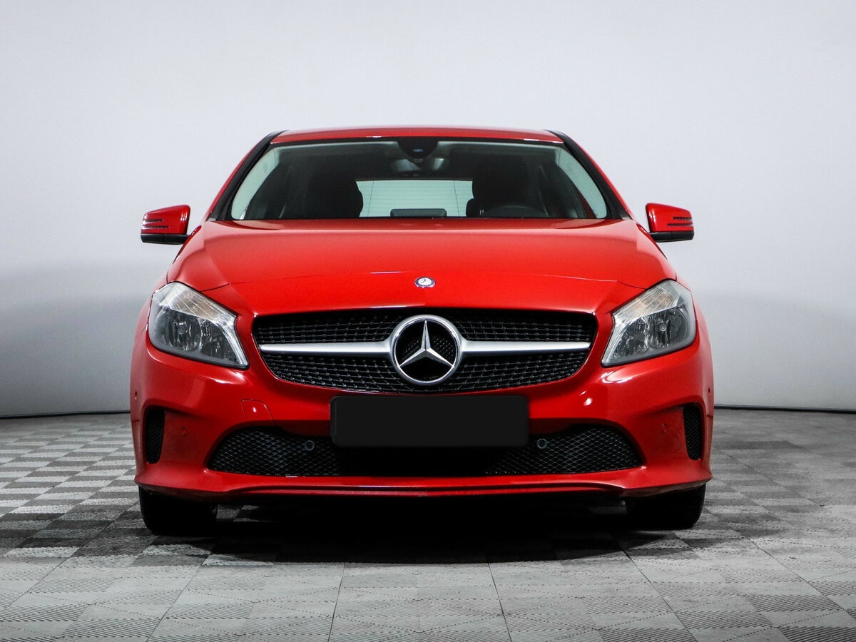 Mercedes-Benz A-Класс 180 III (W176) Рестайлинг, 2015 - 100 020 км. | Фото №2