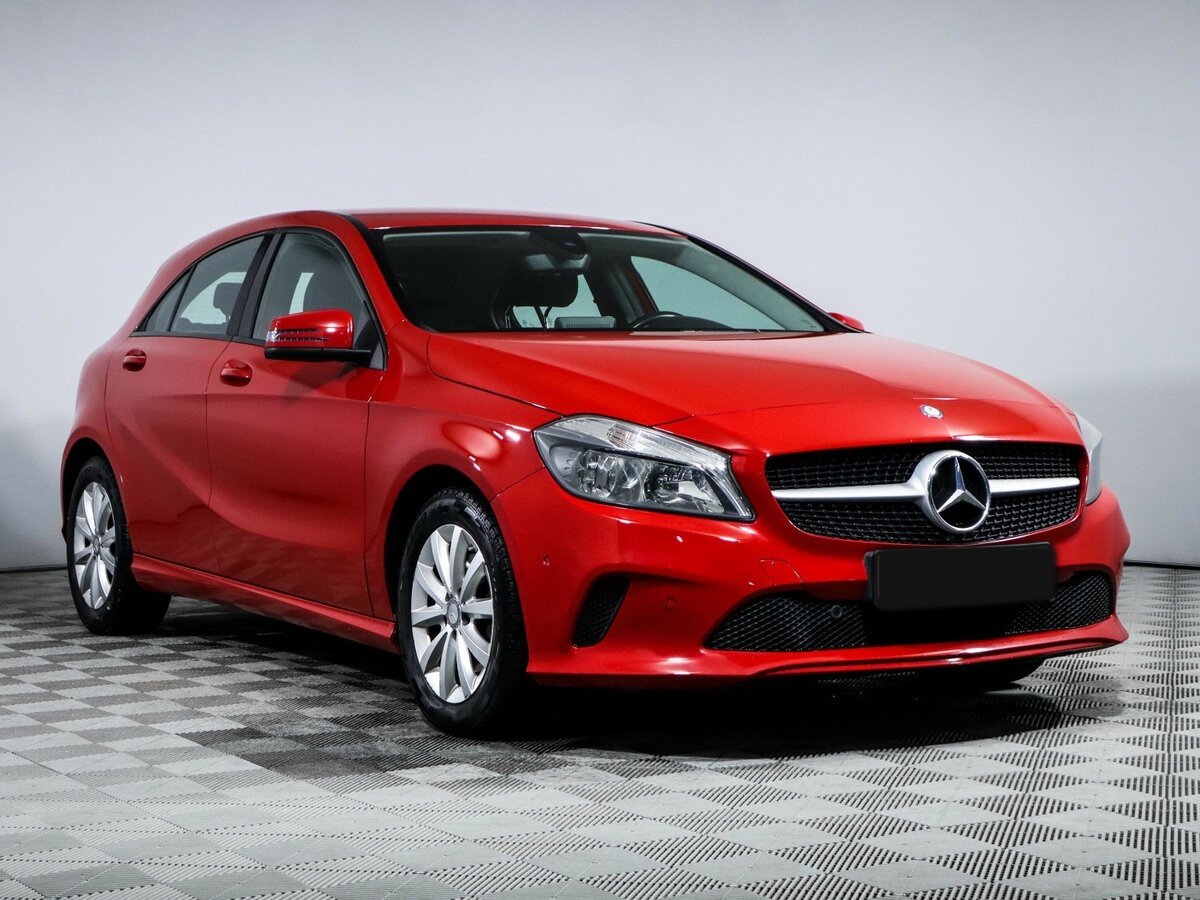 Mercedes-Benz A-Класс 180 III (W176) Рестайлинг, 2015 - 100 020 км. | Фото №3