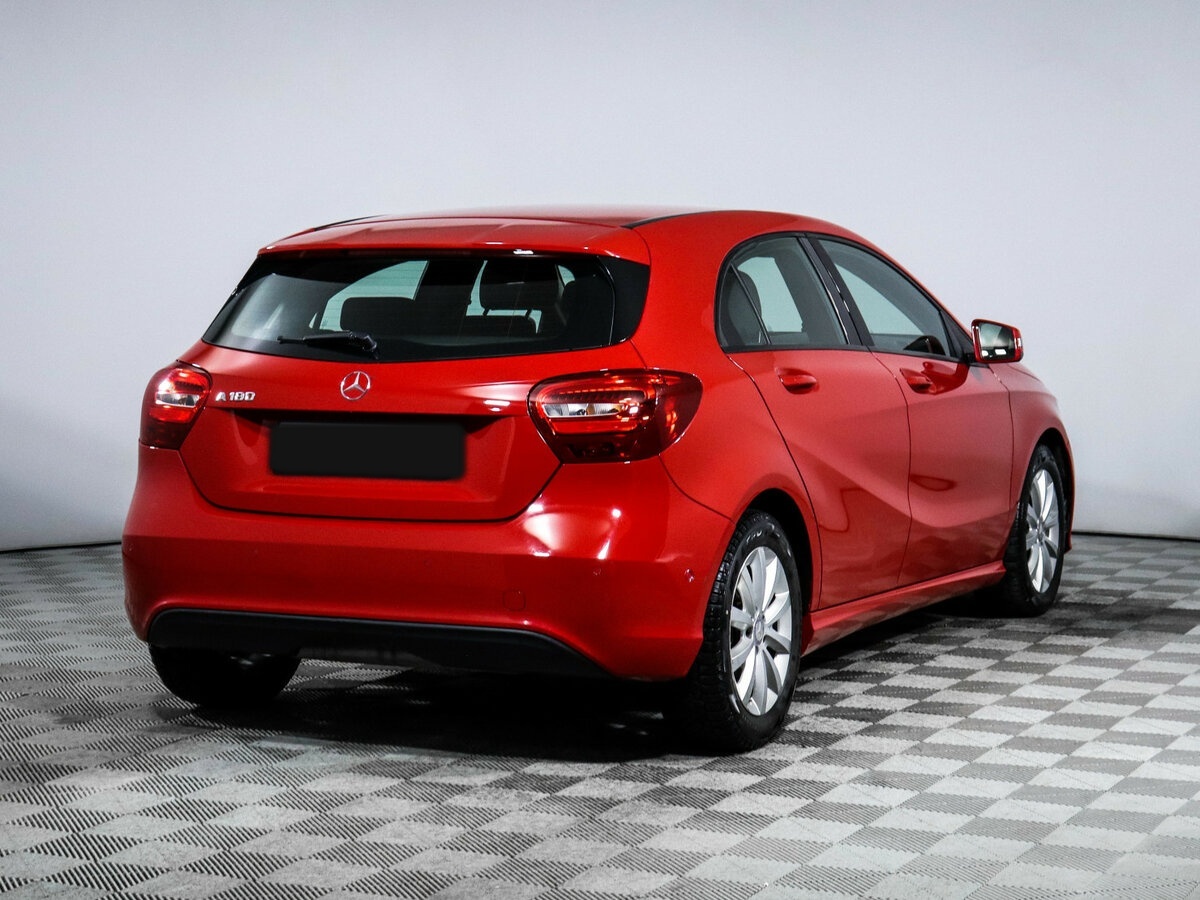 Mercedes-Benz A-Класс 180 III (W176) Рестайлинг, 2015 - 100 020 км. | Фото №4