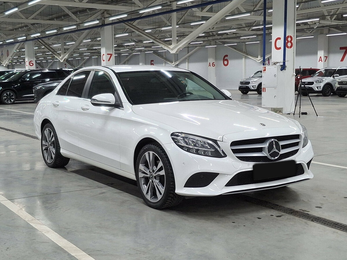 Mercedes-Benz C-Класс 180 IV (W205) Рестайлинг, 2018 - 92 664 км. | Фото №3