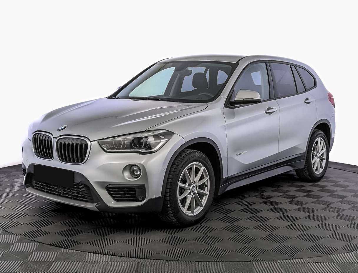 BMW X1 20i xDrive, 2015 Фото №1
