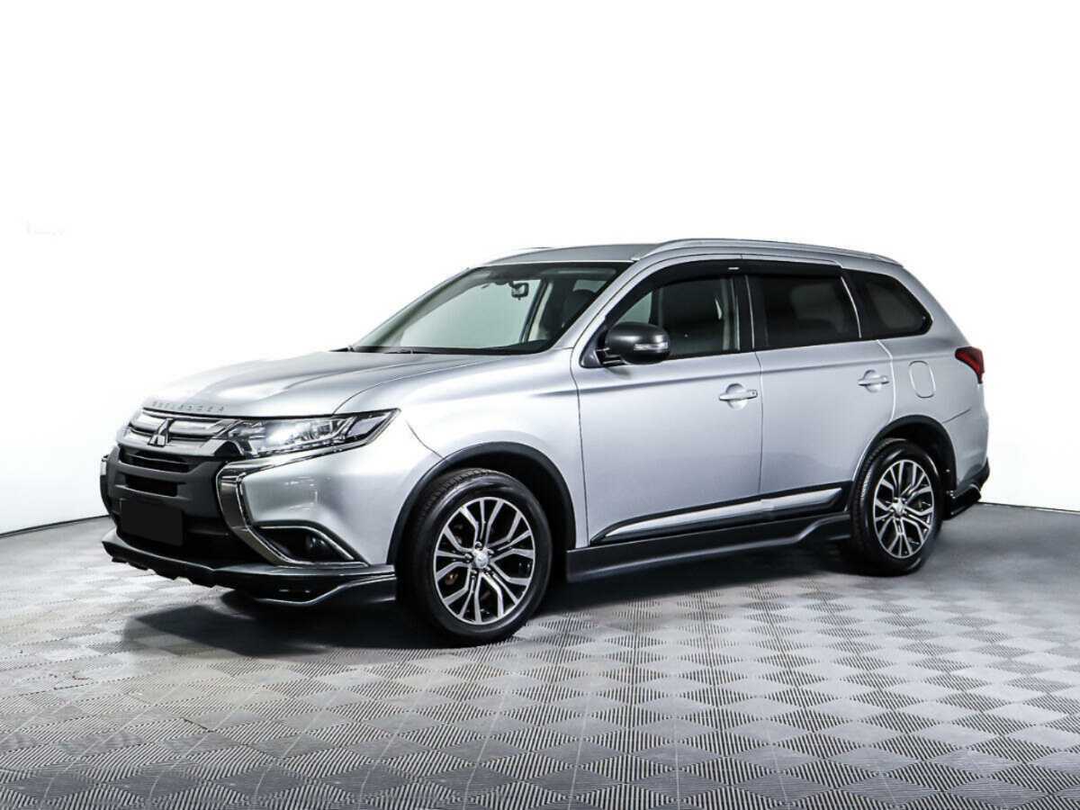 Mitsubishi Outlander, 2018 Фото №1