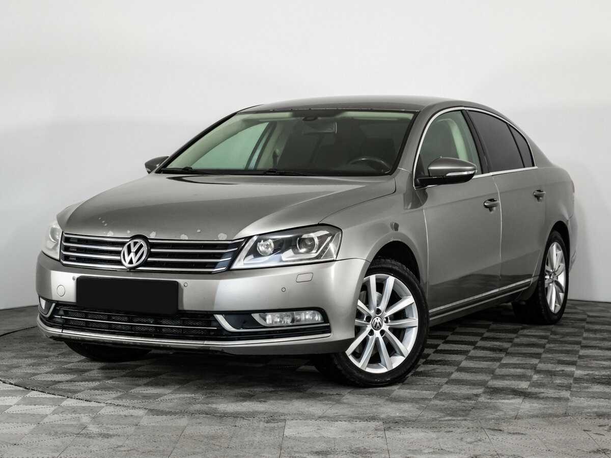 Volkswagen Passat, 2012 - 245 842 км. | Фото №1