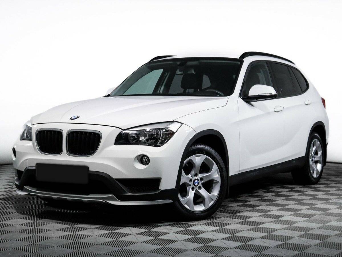 BMW X1 18i, 2014 Фото №1